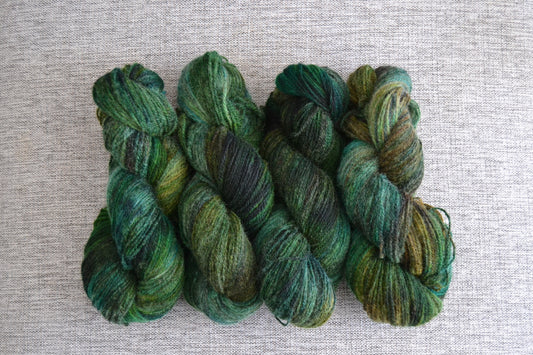 Malva - Finnish 100% sheep wool yarn 95g/270m, color: Warlock's back yard. Small batch!